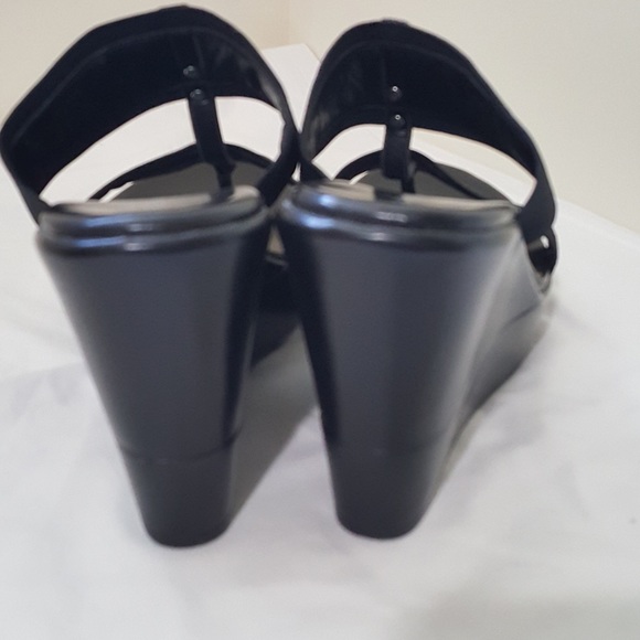 BCBGENERATION Women’s platform wedge sandal shoe size 8 - Picture 6 of 11